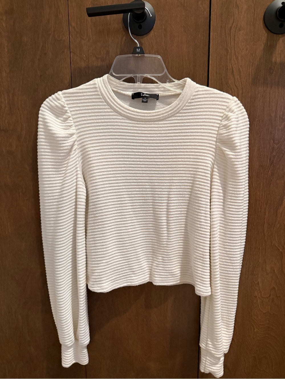 Lulu’s White Ribbed Puff-Sleeve